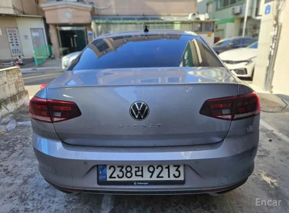 Фото 4 - Volkswagen Passat