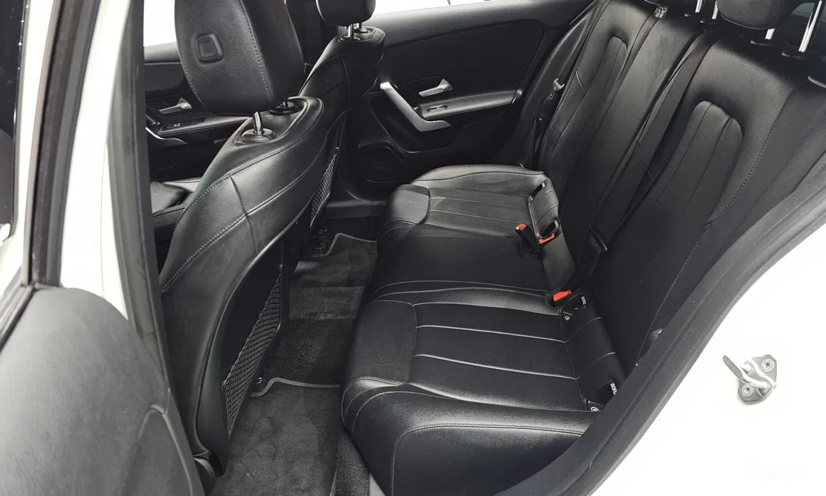 Фото 12 - Mercedes-Benz A-Class