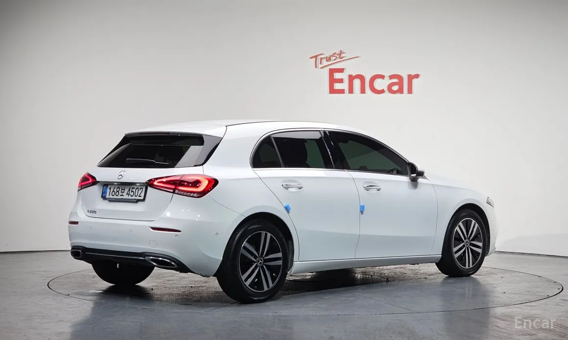 Фото 2 - Mercedes-Benz A-Class