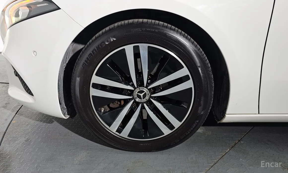 Фото 5 - Mercedes-Benz A-Class