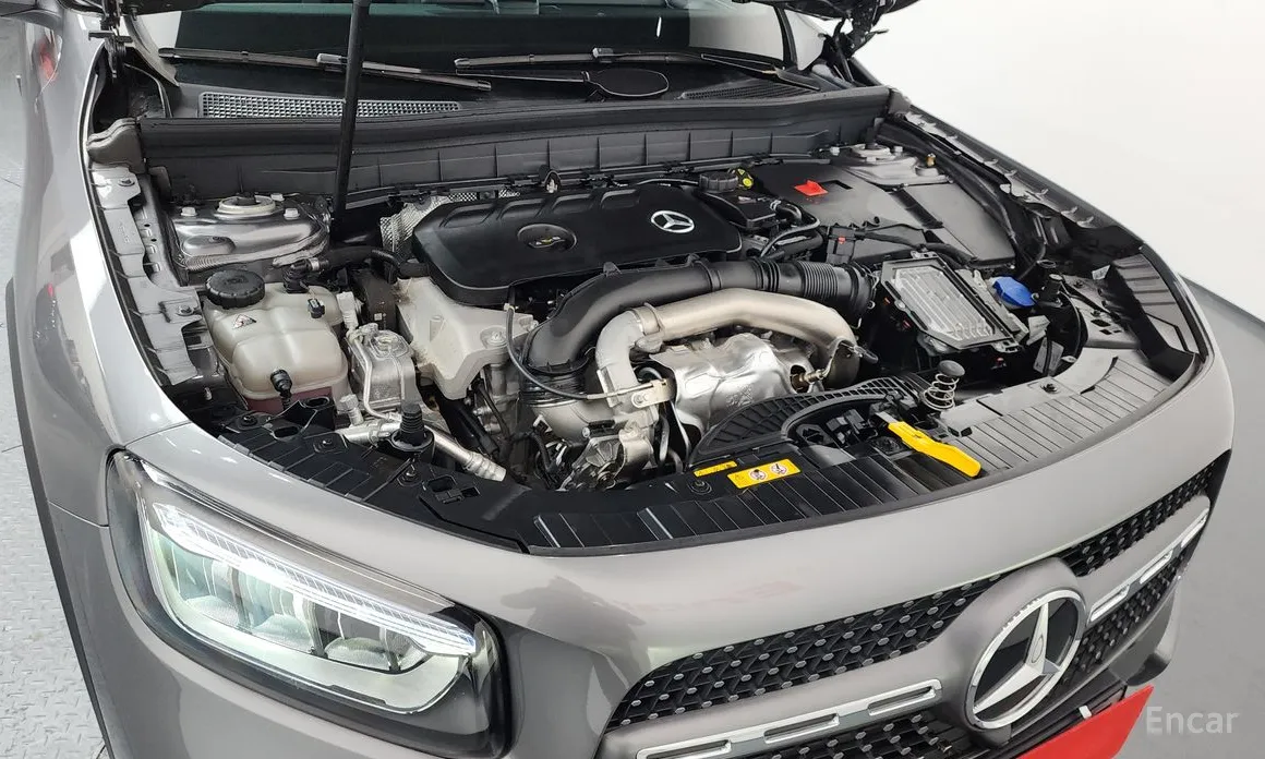 Фото 6 - Mercedes-Benz GLB-Class