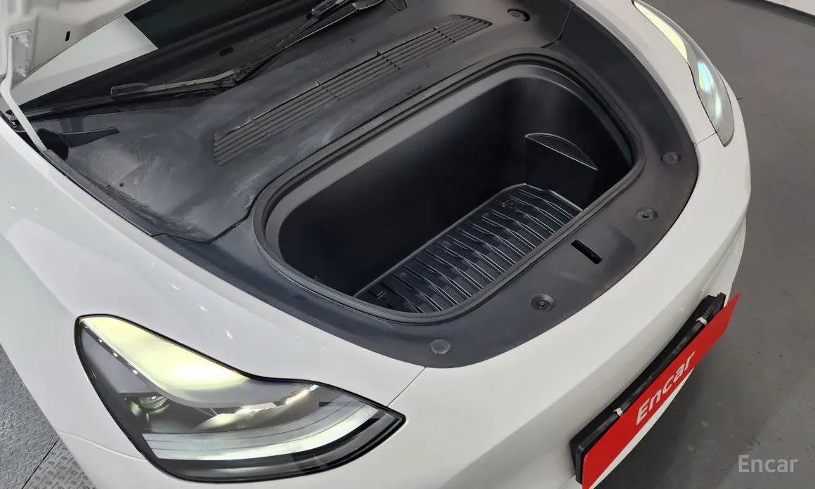 Фото 6 - Tesla Model Y