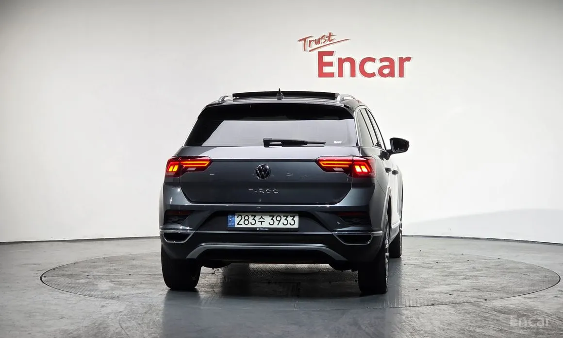 Фото 4 - Volkswagen T-Roc