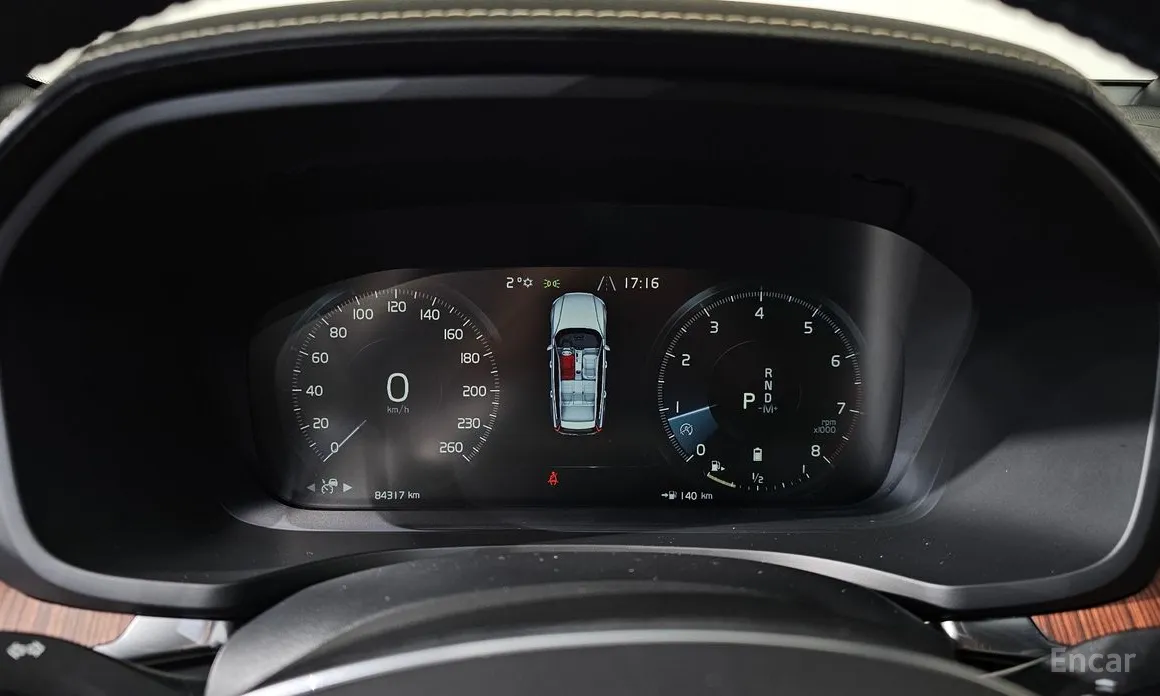 Фото 8 - Volvo V60