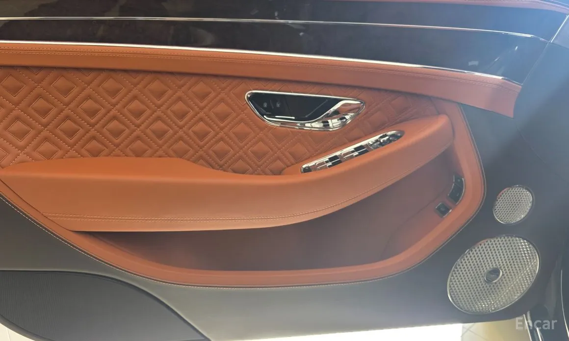 Фото 13 - Bentley Continental GT