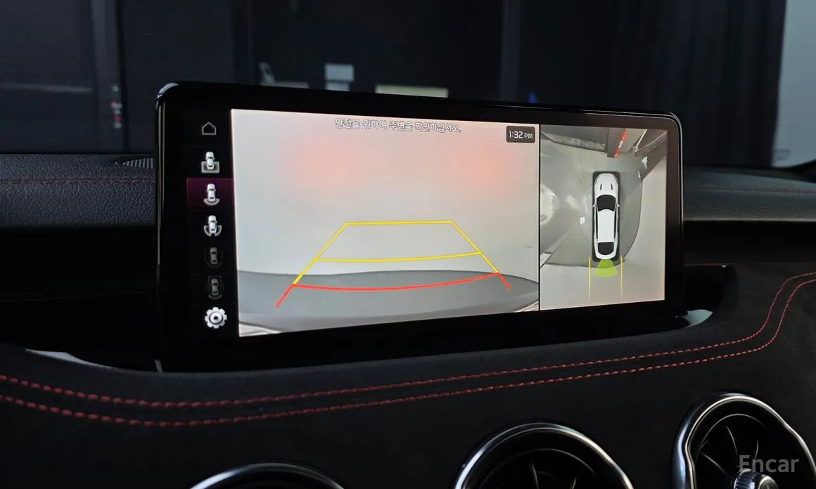 Фото 14 - Kia Stinger