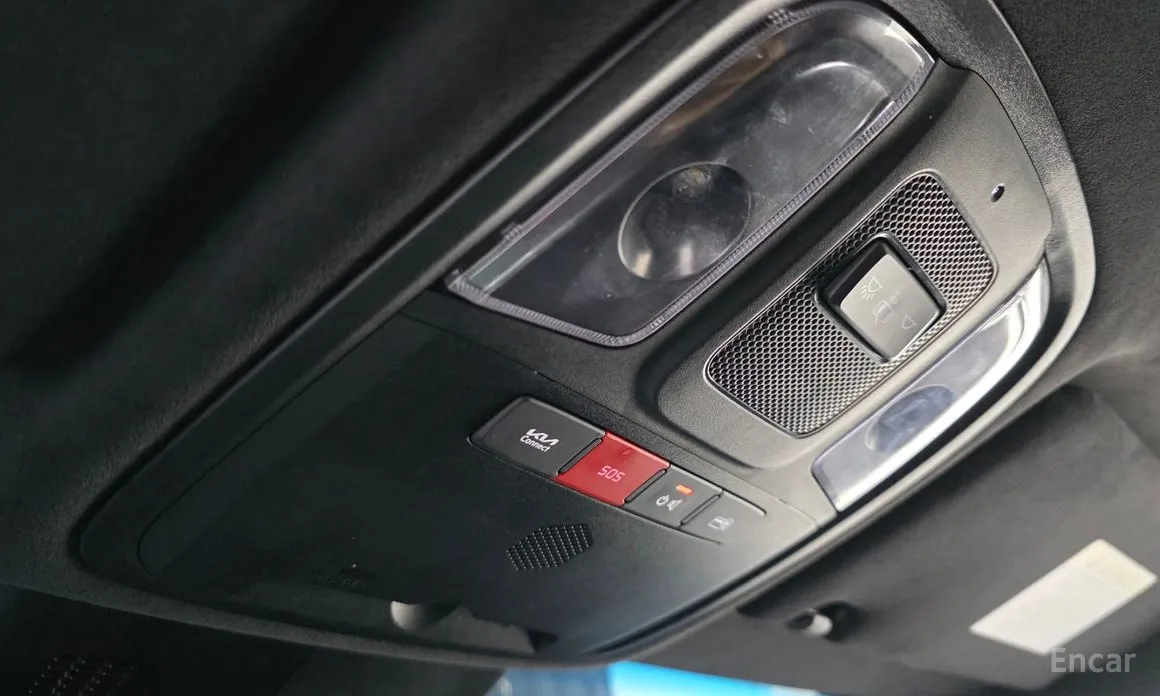 Фото 17 - Kia Stinger