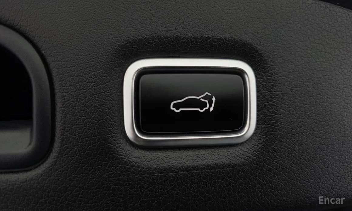 Фото 19 - Kia Stinger