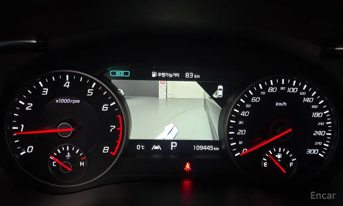 Фото 8 - Kia Stinger