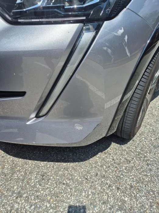 Фото 19 - Peugeot 208