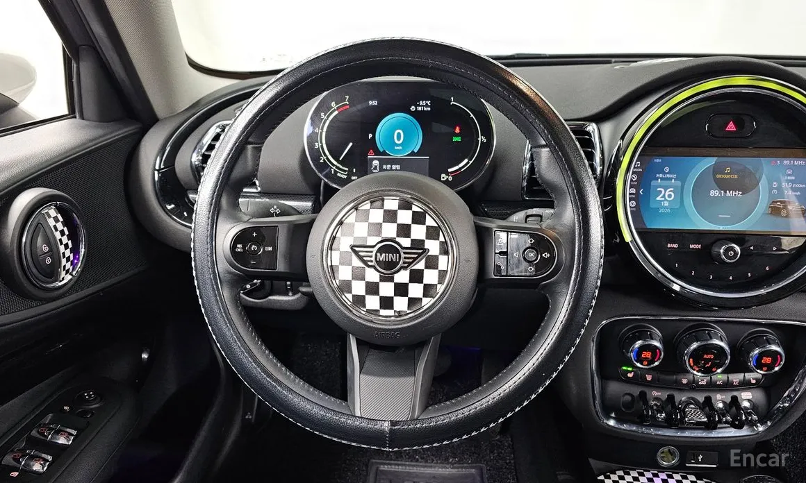 Фото 13 - Mini Clubman