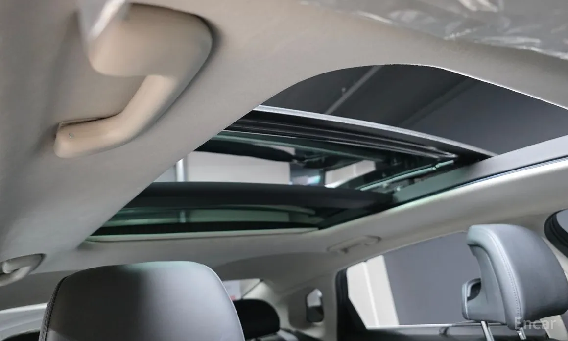 Фото 18 - Kia K8