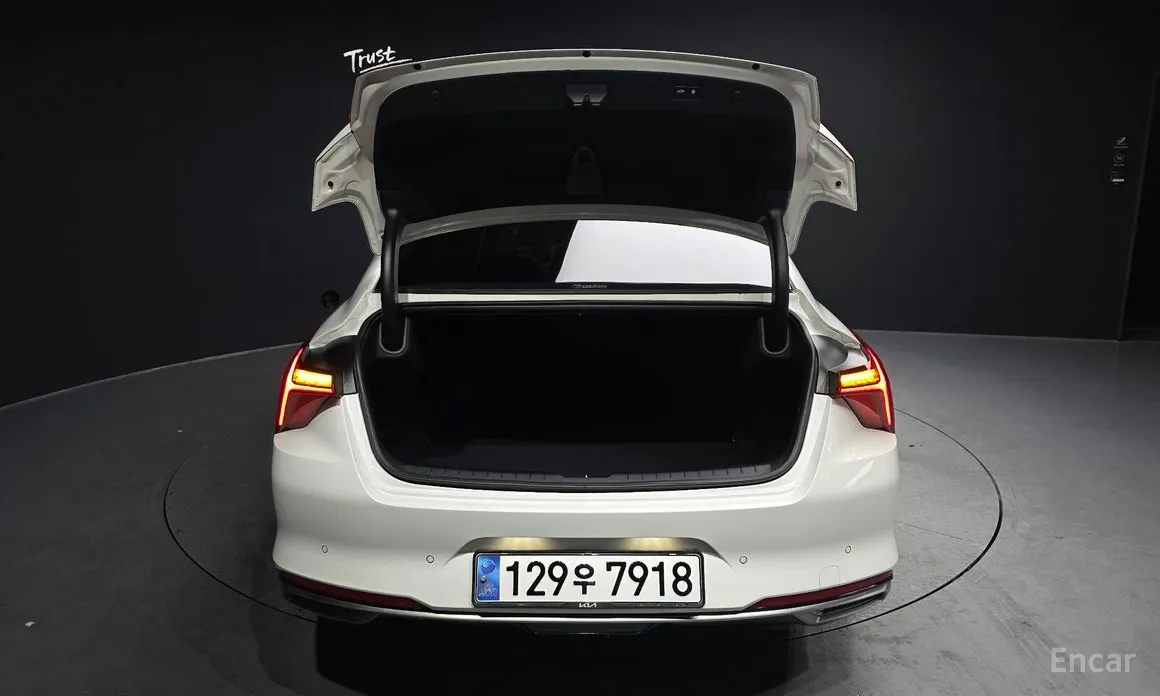 Фото 20 - Kia K8