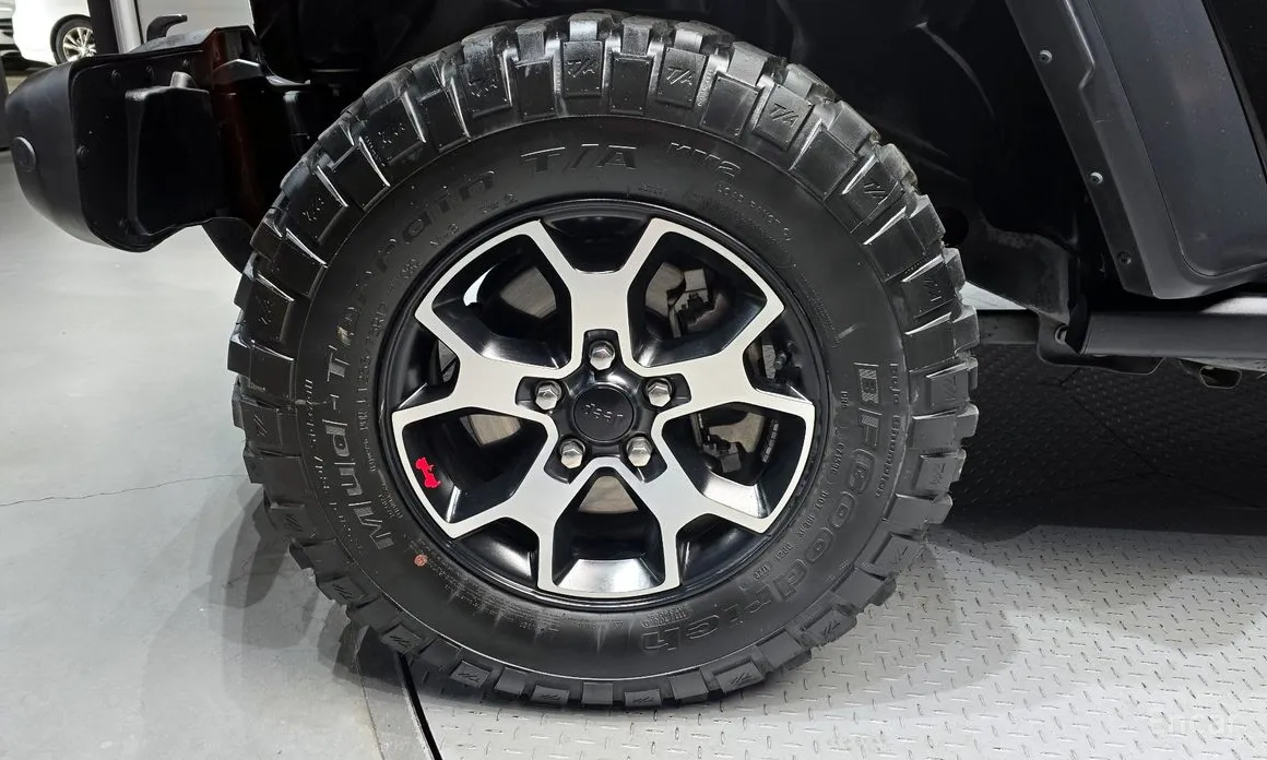 Фото 5 - Jeep Wrangler