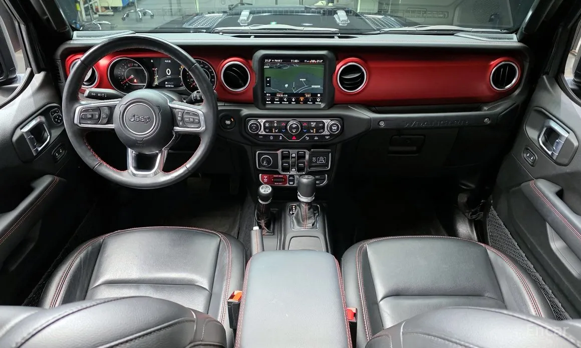 Фото 7 - Jeep Wrangler