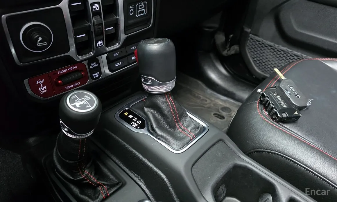 Фото 9 - Jeep Wrangler