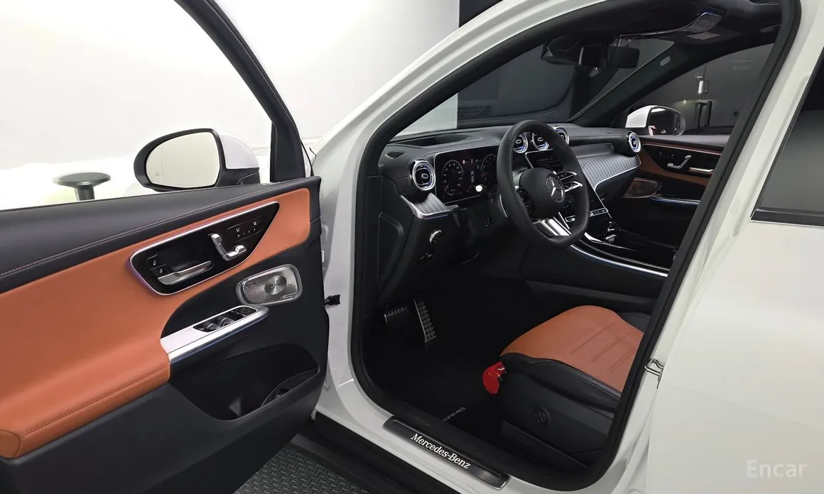 Фото 10 - Mercedes-Benz GLC-Class