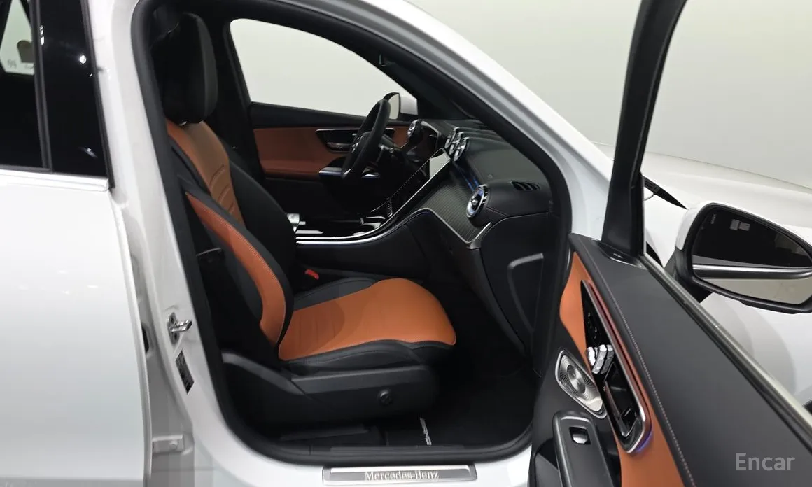 Фото 11 - Mercedes-Benz GLC-Class