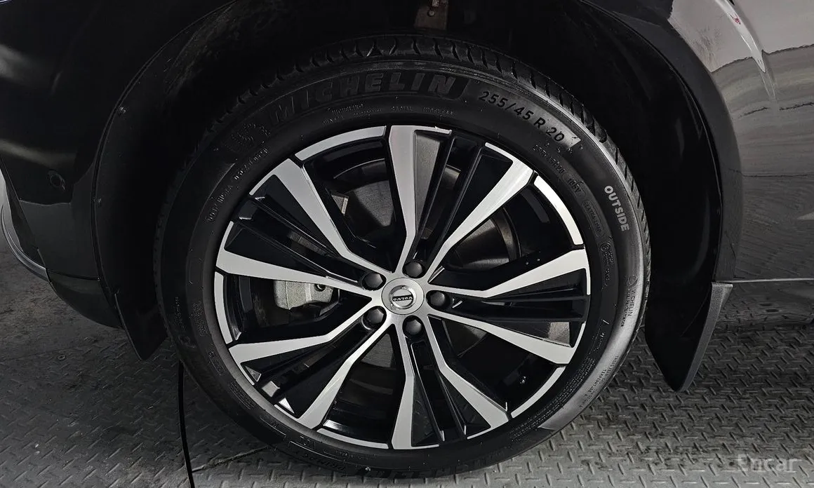 Фото 5 - Volvo XC60