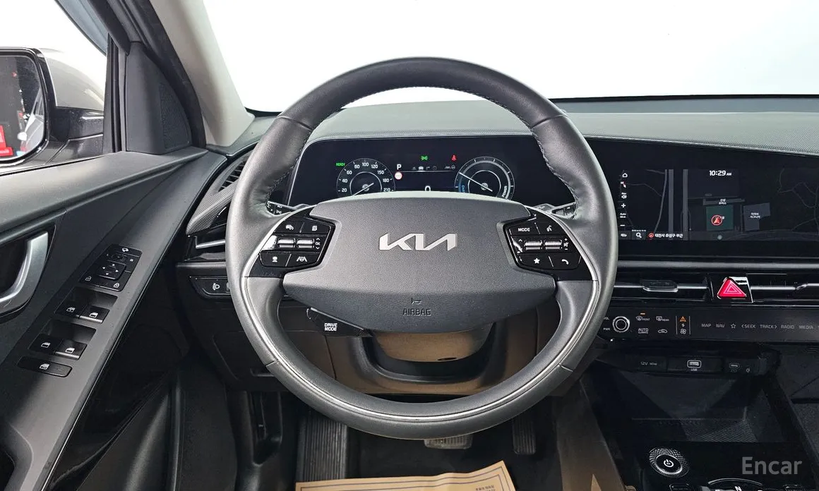 Photo 16 - Kia Niro