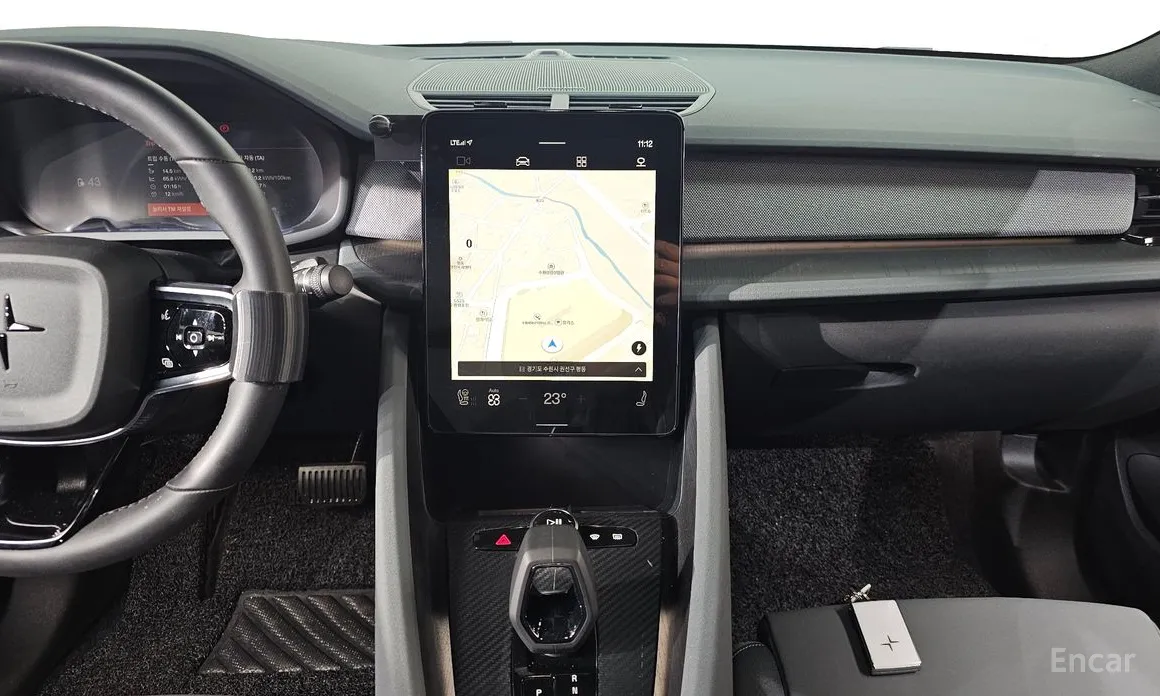 Фото 14 - Polestar 2