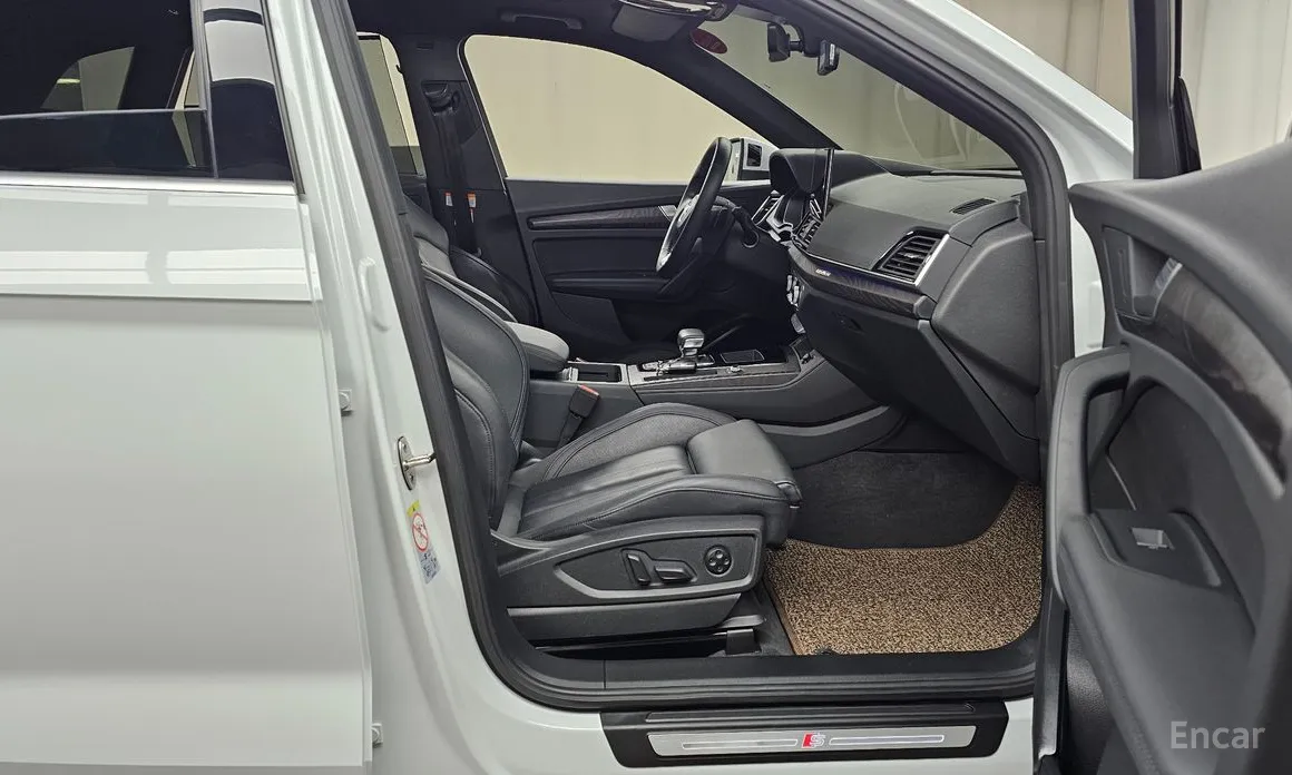 Фото 11 - Audi Q5