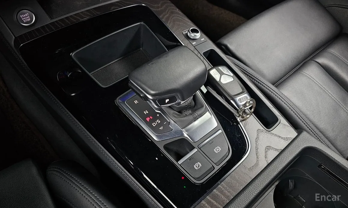 Фото 9 - Audi Q5