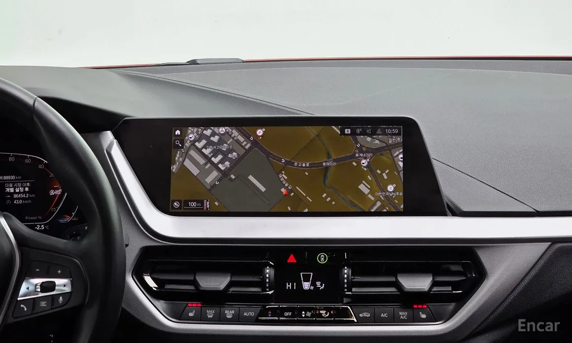 Фото 16 - BMW 1 Series