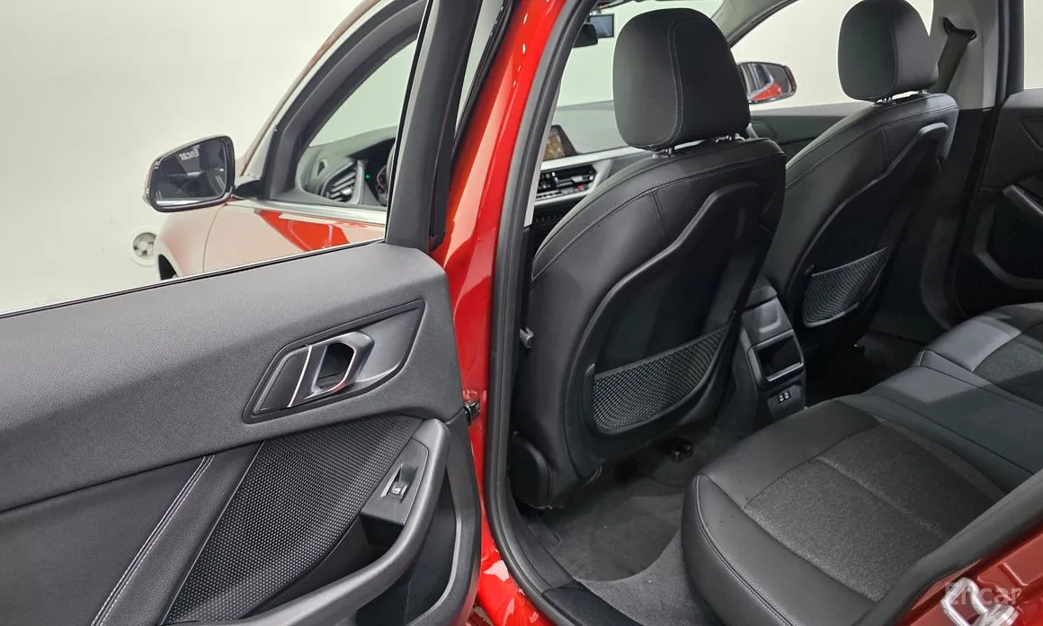 Фото 18 - BMW 1 Series