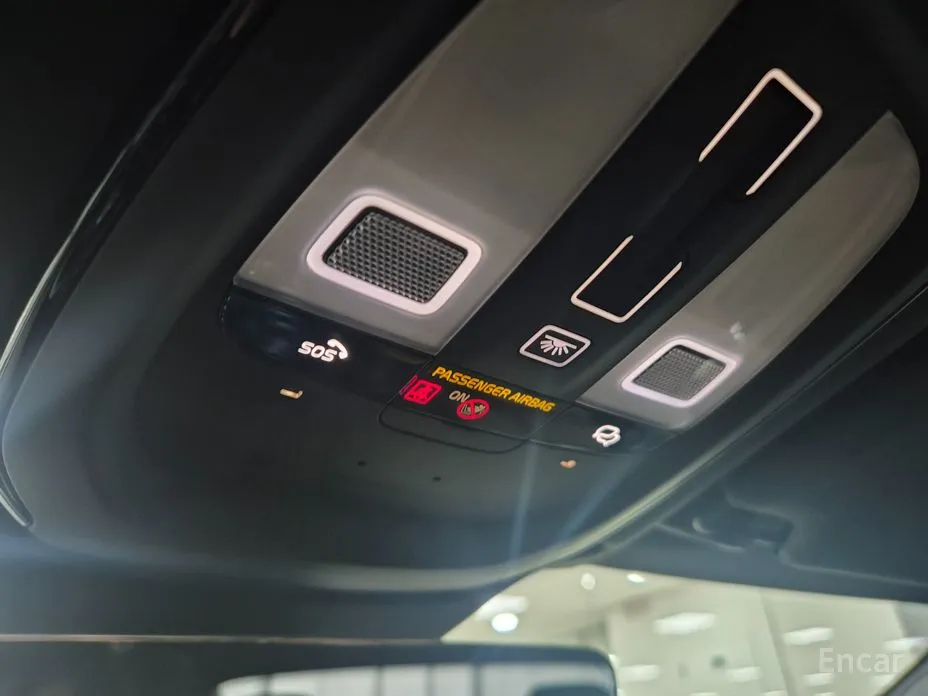 Фото 15 - Volvo S90