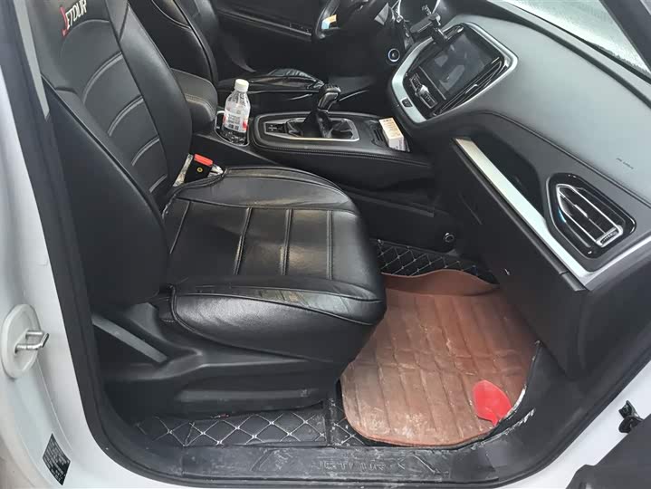 Фото 8 - Jetour X70M