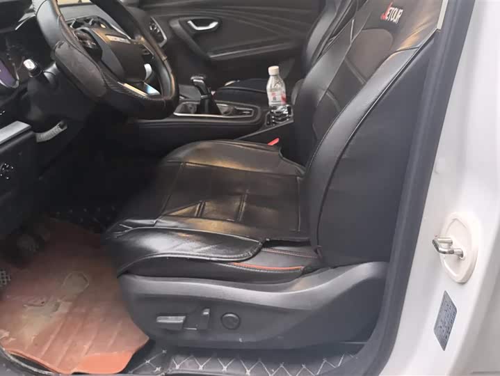 Фото 9 - Jetour X70M