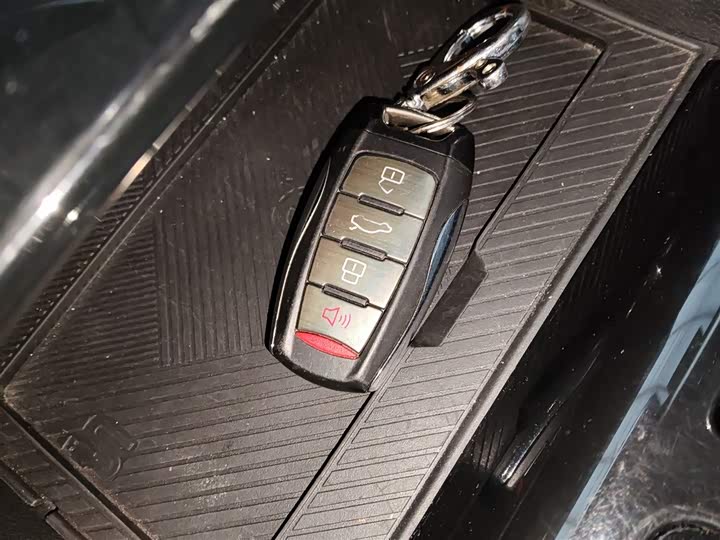 Фото 9 - Haval H6