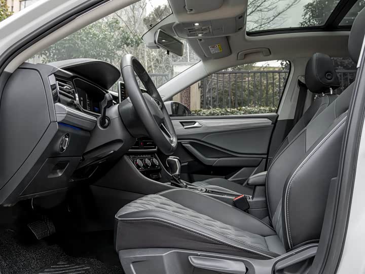 Фото 7 - Volkswagen Magotan