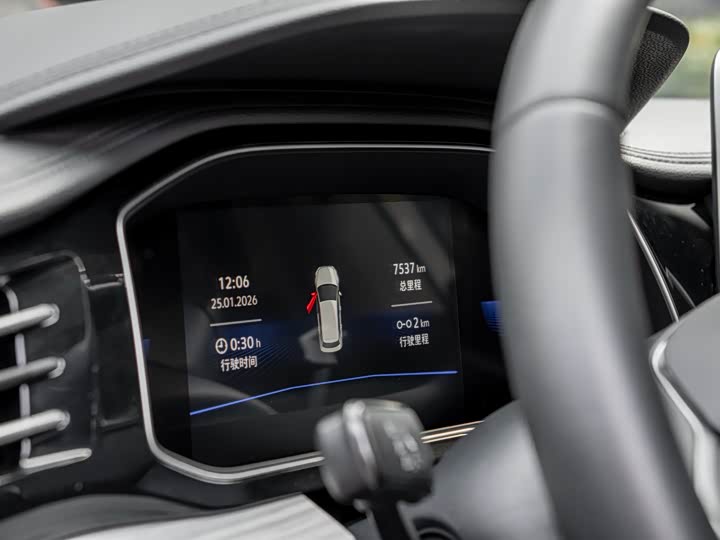 Фото 8 - Volkswagen Magotan