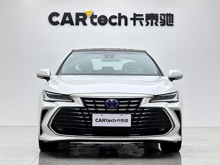 Фото 7 - Toyota Avalon