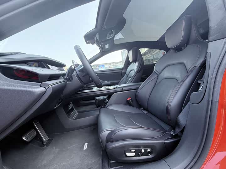 Фото 9 - Xiaomi SU7