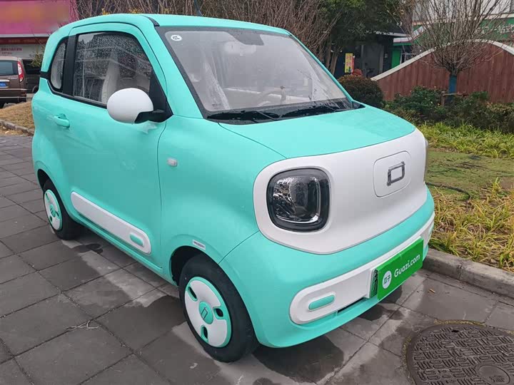 Фото 4 - Bestune Pony