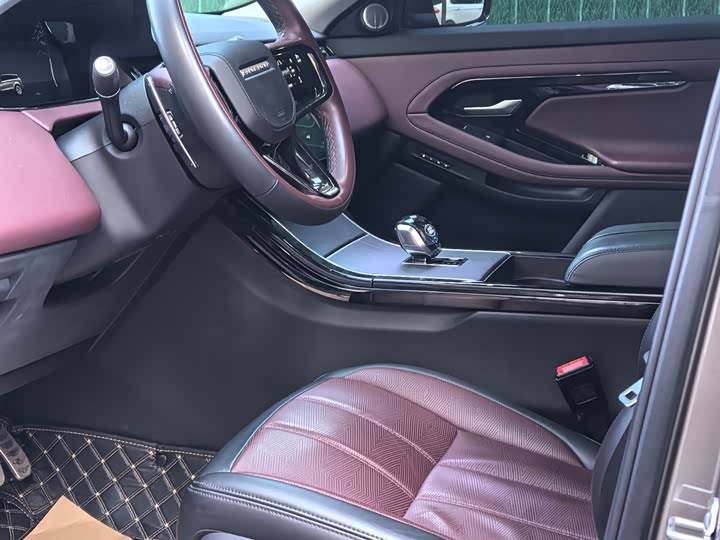 Фото 4 - Land Rover Range Rover Evoque L