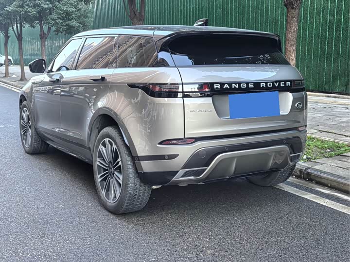 Фото 8 - Land Rover Range Rover Evoque L