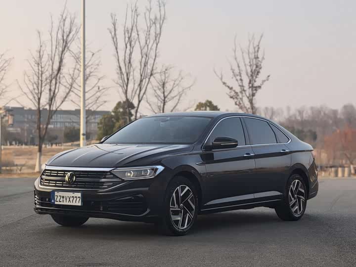 Фото 1 - Volkswagen Sagitar L