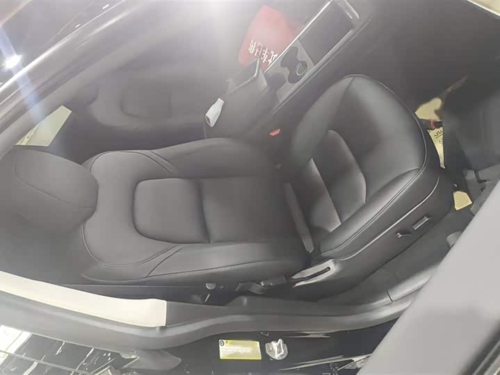 Фото 5 - Tesla Model Y