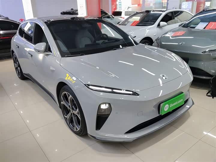 Фото 3 - Nio ET5T