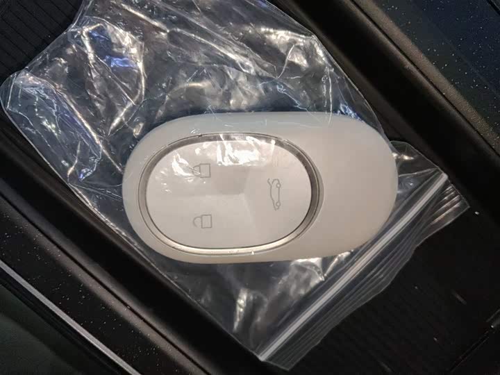 Фото 8 - Nio ET5T