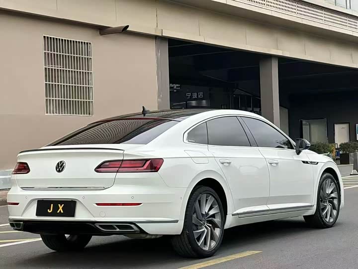 Фото 8 - Volkswagen CC