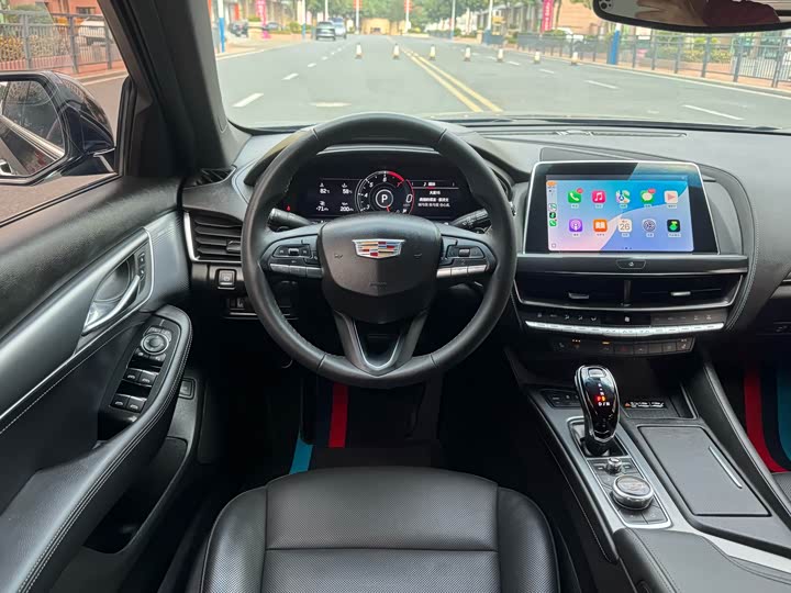 Фото 6 - Cadillac CT5