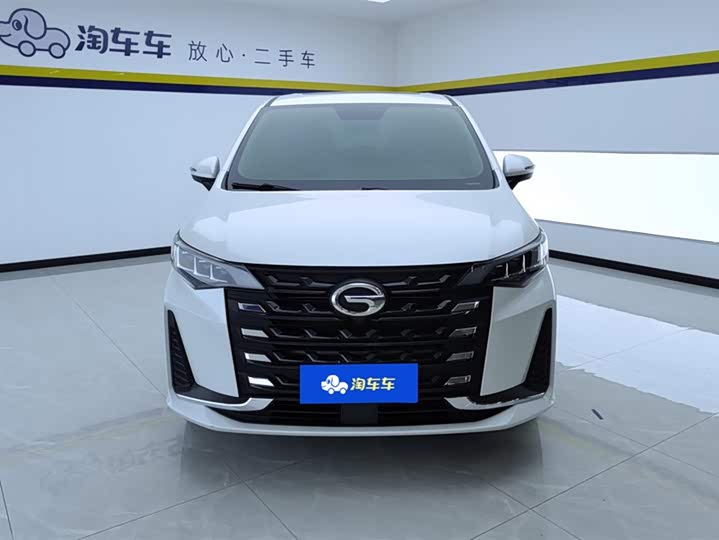 Фото 2 - GAC Trumpchi M6