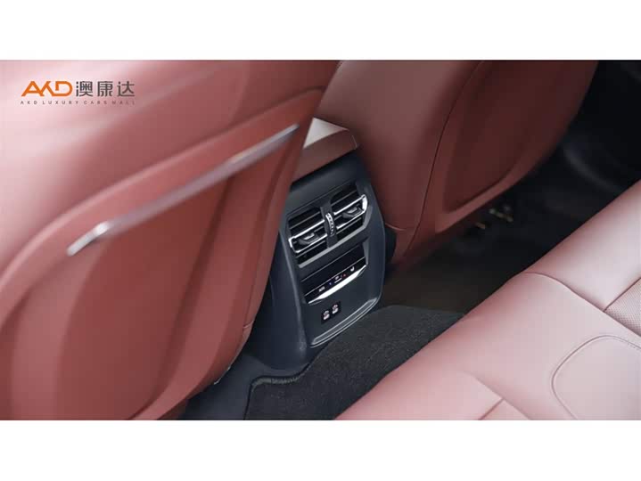 Фото 9 - BMW 3 Series