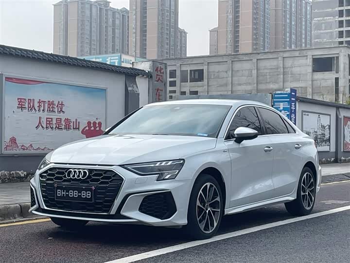 Фото 1 - Audi A3