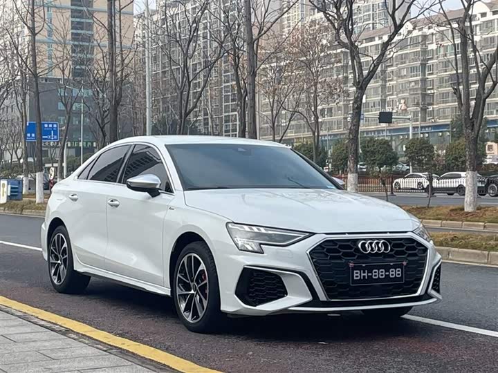 Фото 4 - Audi A3